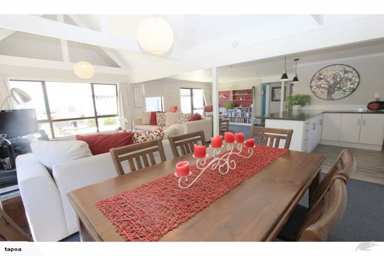 Photo of property in 9 Logan Place, Blenheim, 7201