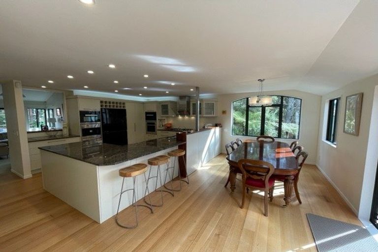 Photo of property in 1/8 Tobago Place, Sunnynook, Auckland, 0620