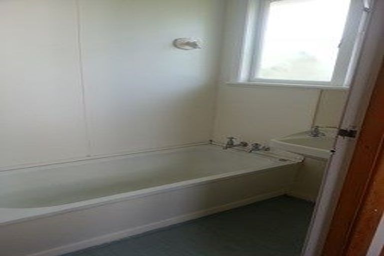 Photo of property in 33-35 Gear Terrace, Ranui, Porirua, 5024