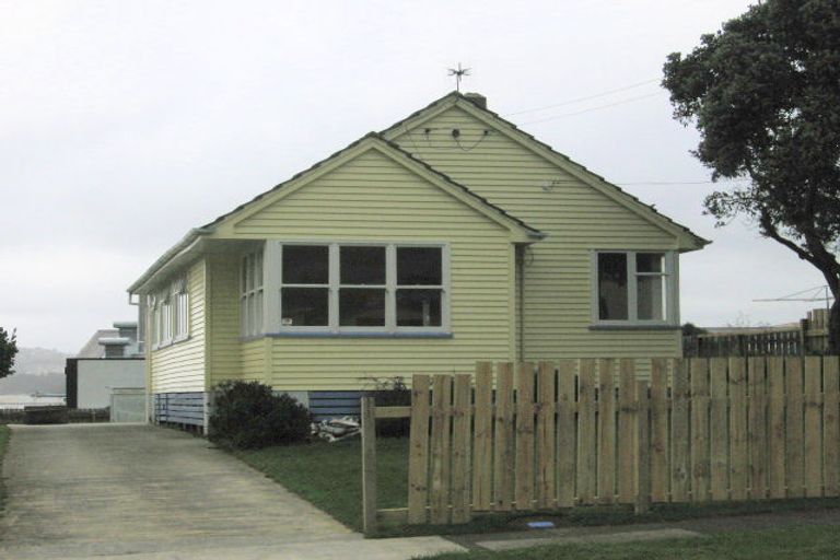 Photo of property in 8 Kotuku Street, Elsdon, Porirua, 5022