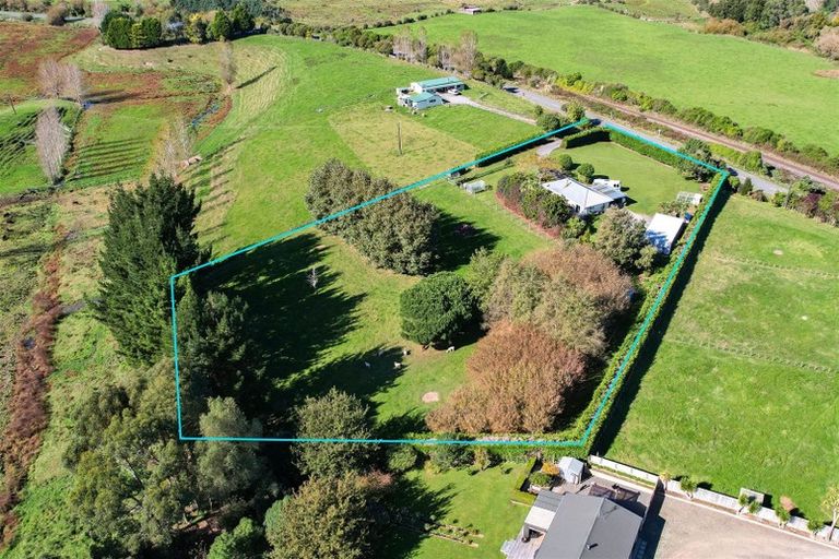 Photo of property in 291 Koputaroa Road, Koputaroa, Levin, 5575