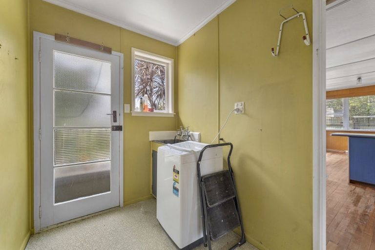 Photo of property in 50 Dixie Street, Te Horo Beach, Otaki, 5581