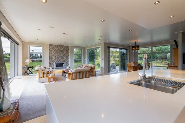 Photo of property in 63 Windmill Road, Tamahere, Hamilton, 3283