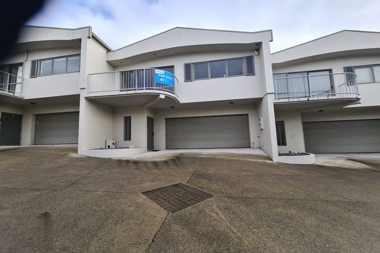 Photo of property in 11au2 Ruakiwi Road, Hamilton Lake, Hamilton, 3204