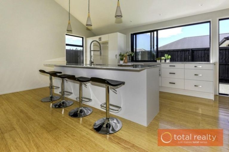 Photo of property in 3 Dennis Lane, Halswell, Christchurch, 8025