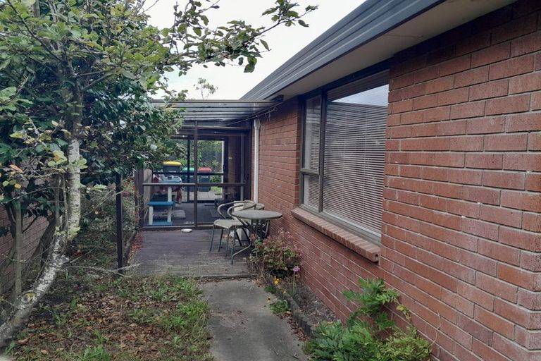 Photo of property in 4 Farm Lane, Parklands, Christchurch, 8083