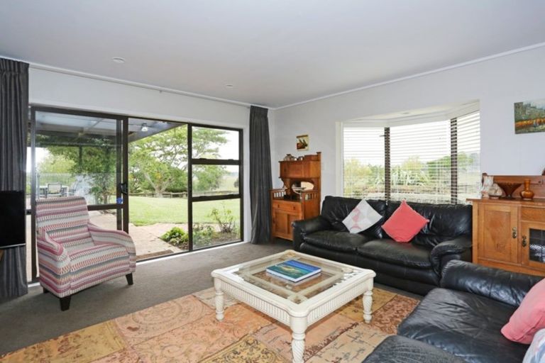 Photo of property in 75 Davies Road, Ramarama, Drury, 2579