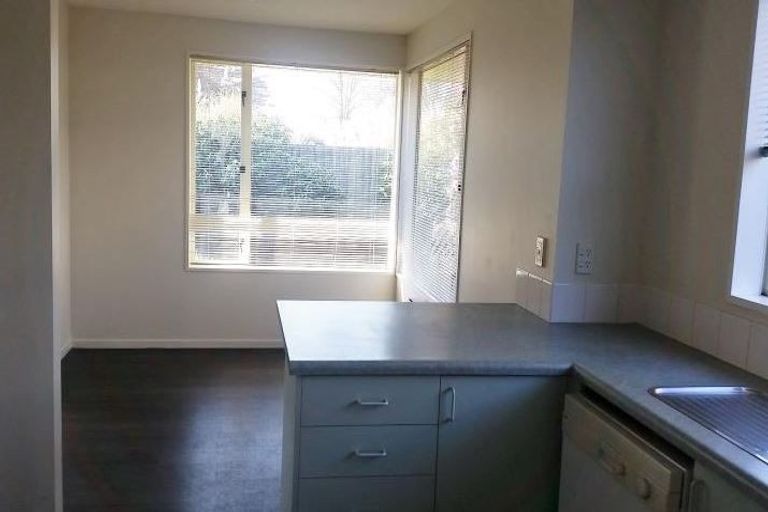 Photo of property in 14a Murfitt Place, Sockburn, Christchurch, 8042