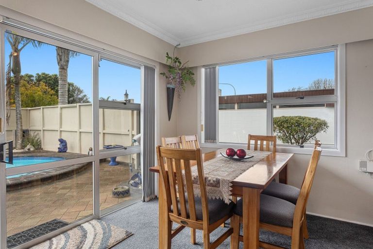 Photo of property in 17 Hikurangi Street, Whakatane, 3120