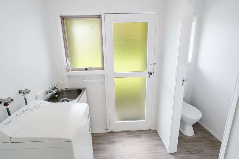 Photo of property in 6b Haratua Place, Springfield, Rotorua, 3015