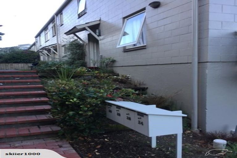 Photo of property in 24 Cottleville Terrace, Thorndon, Wellington, 6011