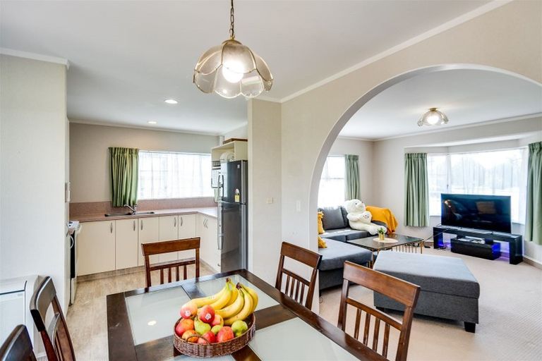 Photo of property in 4a Spriggs Crescent, Greenmeadows, Napier, 4112