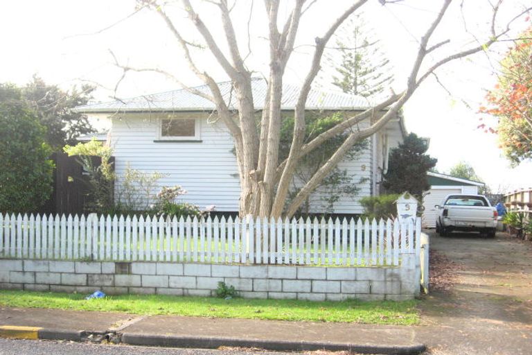 Photo of property in 9 O'connell Street, Manurewa, Auckland, 2102