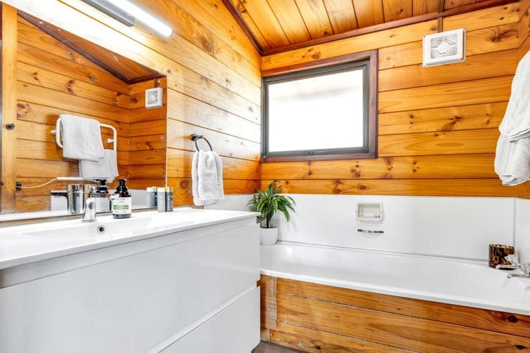 Photo of property in 55 Devon Street, Glenholme, Rotorua, 3010