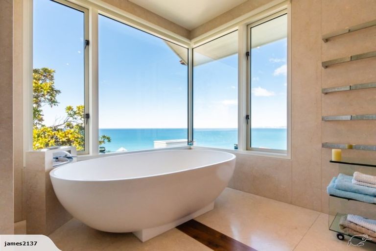 Photo of property in 8 Elizabeth Road, Bluff Hill, Napier, 4110