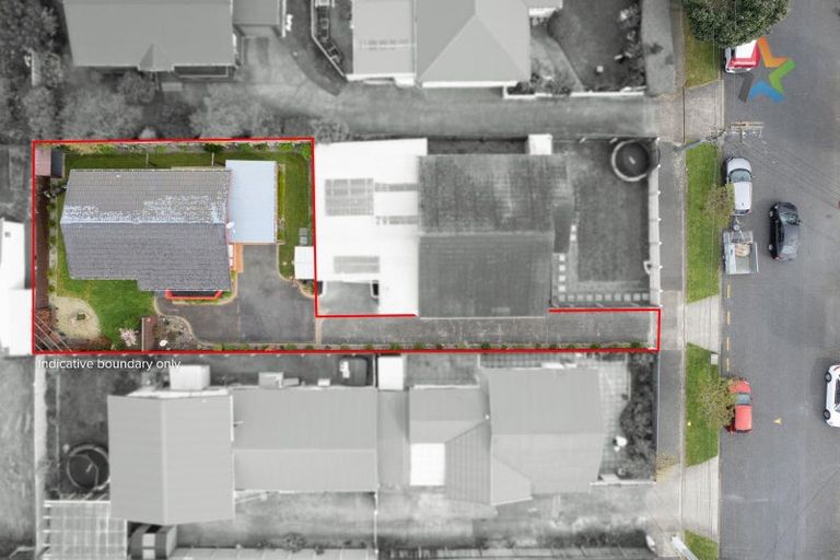 Photo of property in 2/37 Leighton Avenue, Waiwhetu, Lower Hutt, 5010