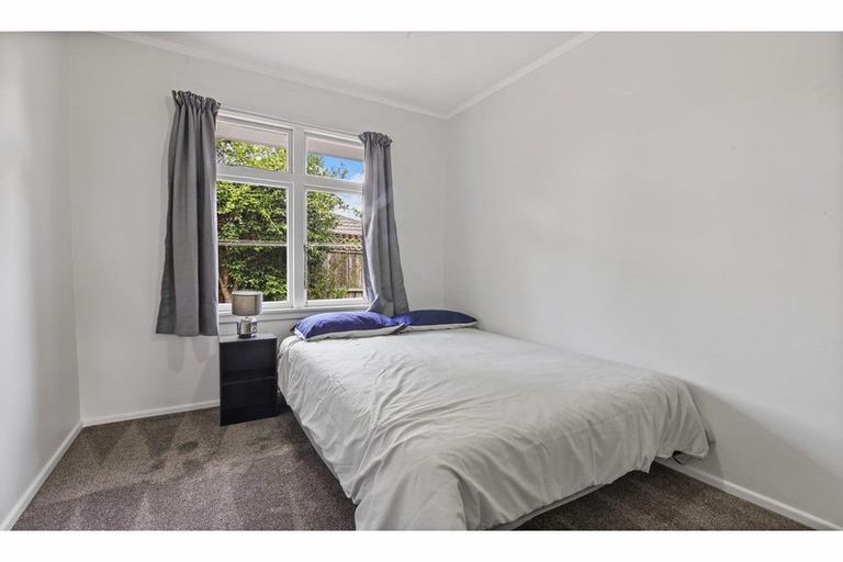 Photo of property in 1/65 Middlepark Road, Sockburn, Christchurch, 8042