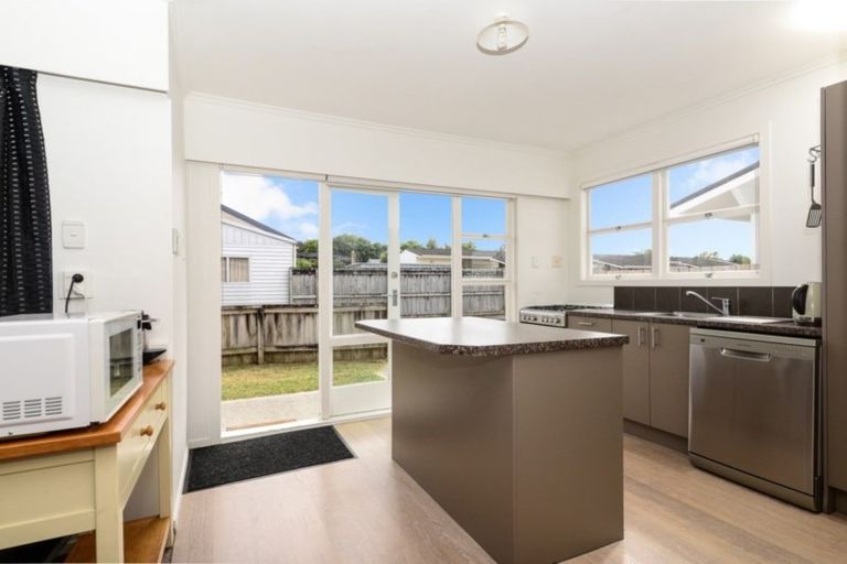 Photo of property in 1/6 Florida Place, Cambridge, 3434