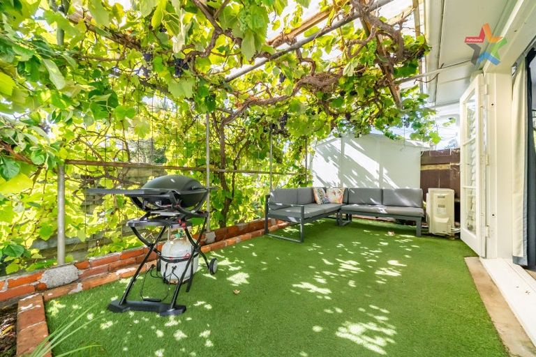 Photo of property in 126 Hine Road, Wainuiomata, Lower Hutt, 5014