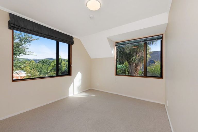 Photo of property in 36a Whites Line West, Woburn, Lower Hutt, 5010