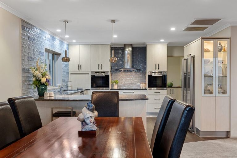 Photo of property in 39a Seaview Road, Otumoetai, Tauranga, 3110