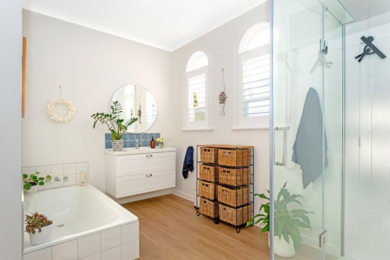 Photo of property in 116 Whitaker Street, Whataupoko, Gisborne, 4010