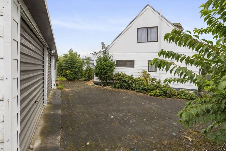 Photo of property in 33 Pohutukawa Drive, Owhata, Rotorua, 3010