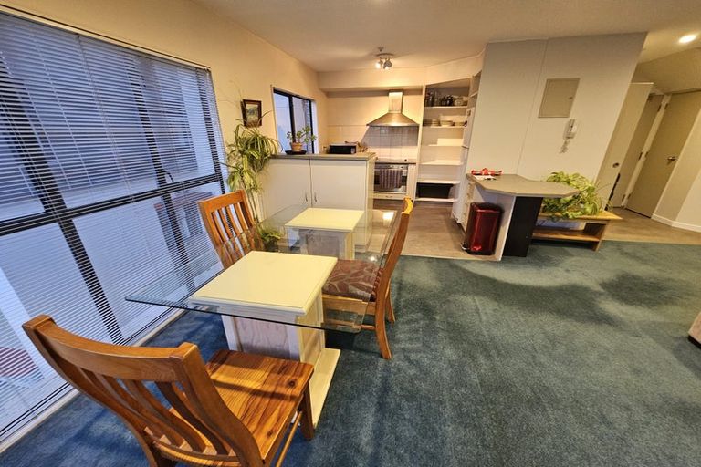 Photo of property in Terrace Tower Apartments, 126p4a The Terrace, Wellington Central, Wellington, 6011