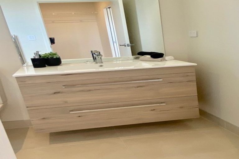 Photo of property in 2 Moyle Street, Pokeno, 2402