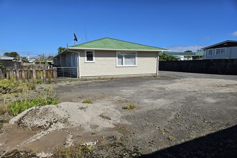 Photo of property in 4 Simons Street, Twizel, 7901