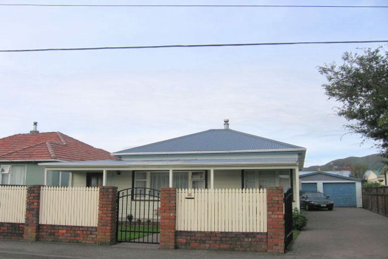 Photo of property in 32 Mudie Street, Alicetown, Lower Hutt, 5010