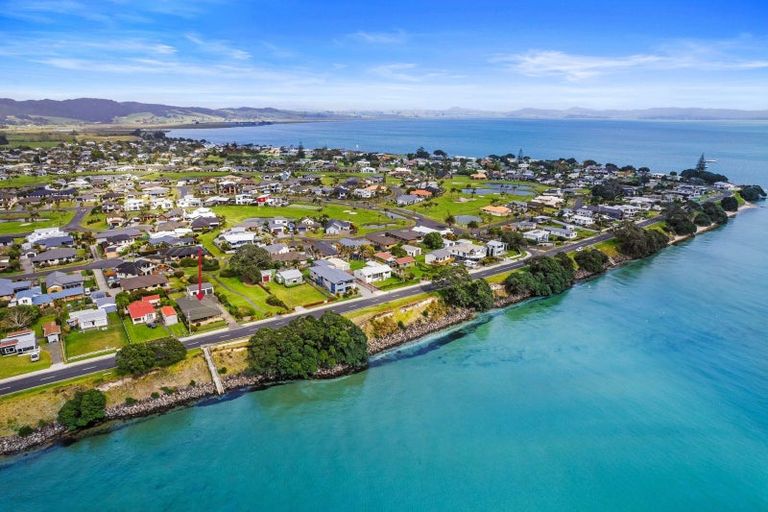 Photo of property in 209a One Tree Point Road, One Tree Point, 0118