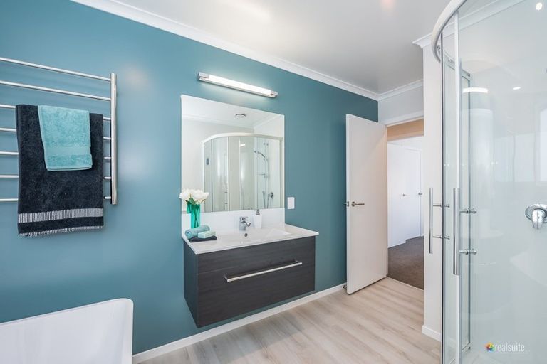 Photo of property in 23a Pearce Crescent, Taita, Lower Hutt, 5011