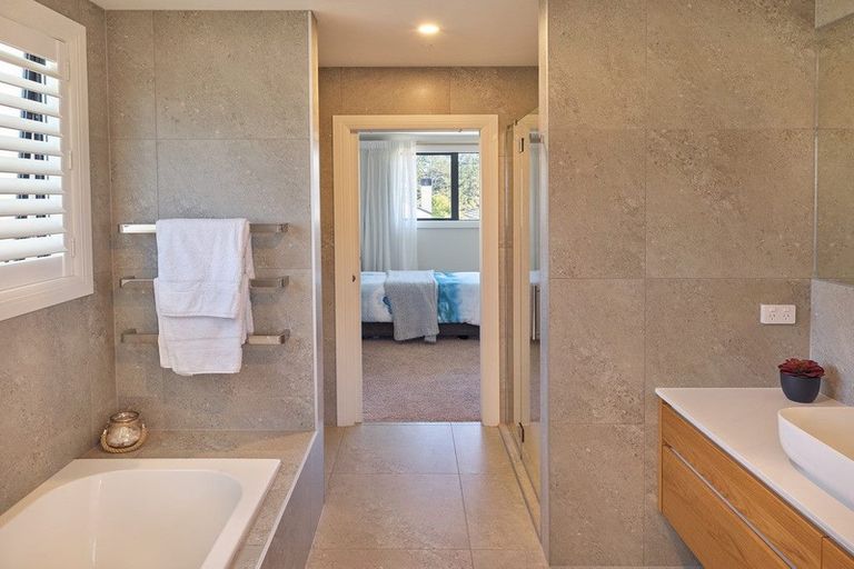 Photo of property in 4 Acqua Place, Karaka, Papakura, 2113