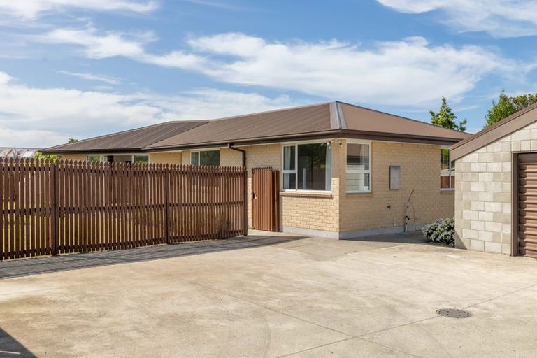 Photo of property in 30 Woodgrove Avenue, North New Brighton, Christchurch, 8083