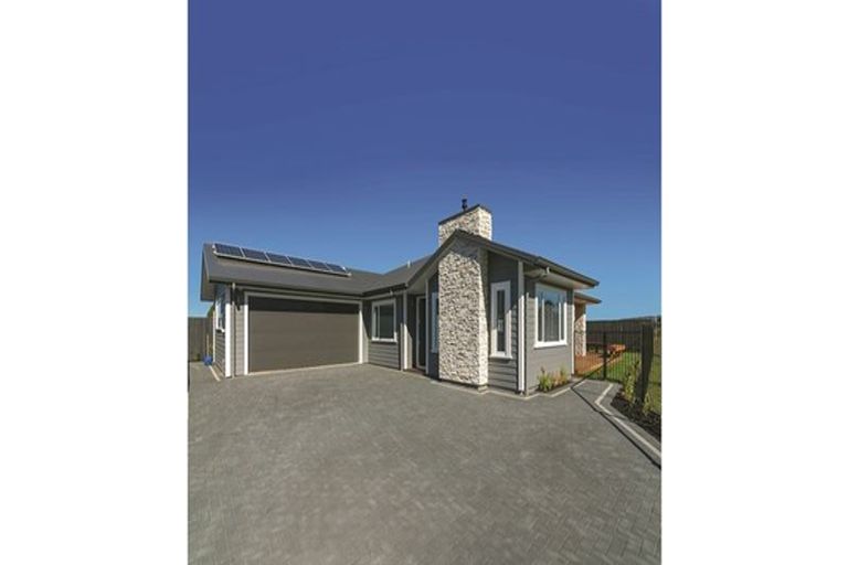 Photo of property in 24 Harakeke Drive, Wharewaka, Taupo, 3330