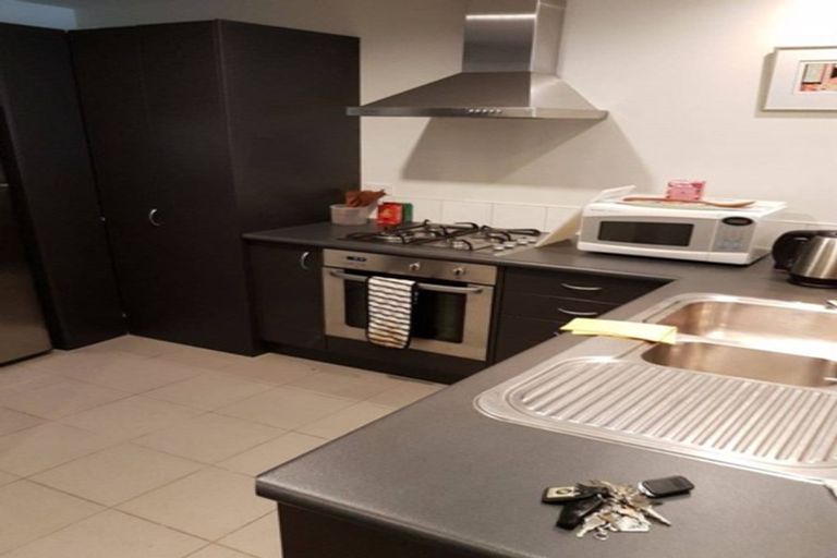 Photo of property in Kate Sheppard Apartments, 4d/42 Molesworth Street, Thorndon, Wellington, 6011