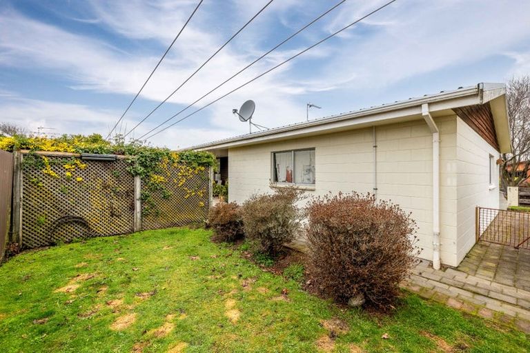 Photo of property in 12 Rex Place, Rangiora, 7400