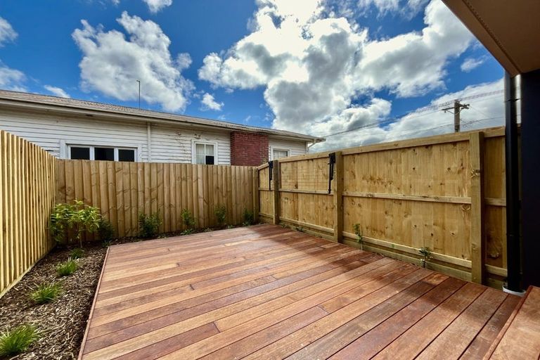 Photo of property in 3/107 Smith Street, Woolston, 8062