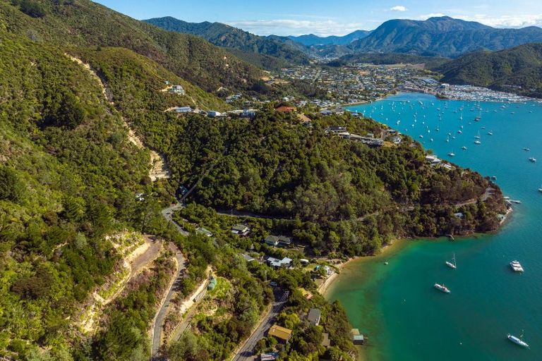 Photo of property in 124 Port Underwood Road, Waikawa, Picton, 7281