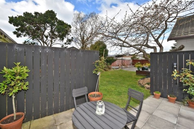 Photo of property in 1/311a Estuary Road, South New Brighton, Christchurch, 8062