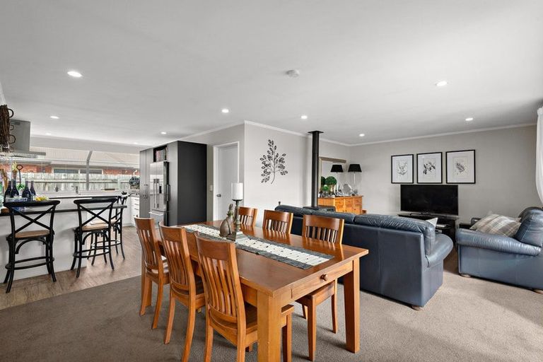 Photo of property in 54 Silverstream Drive, Mosgiel, 9024