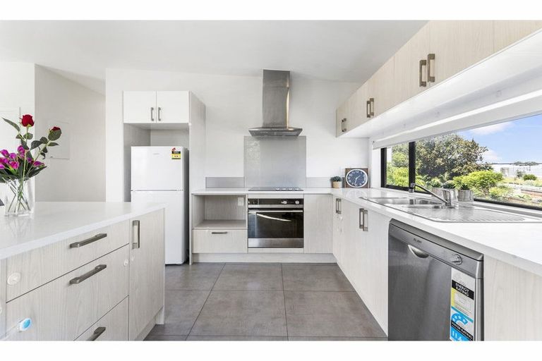 Photo of property in 4/3 Woolfield Road, Papatoetoe, Auckland, 2025