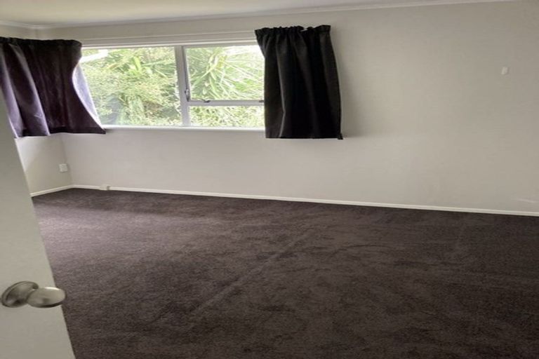 Photo of property in 112 Marne Road, Papakura, 2110