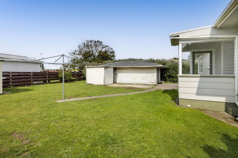 Photo of property in 3 Pacey Avenue, Hawera, 4610