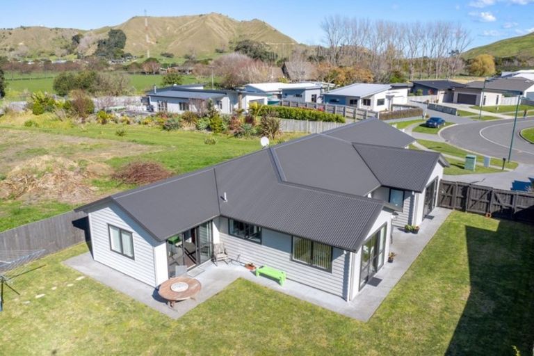 Photo of property in 36 Hamilton Drive, Wainui, Gisborne, 4010