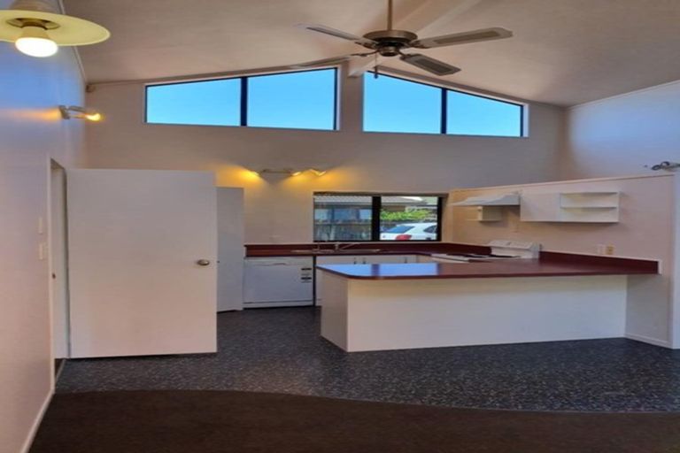 Photo of property in 5/89 West Street, Pukekohe, 2120