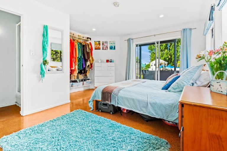 Photo of property in 7 Greenwood Lane, Birkenhead, Auckland, 0626