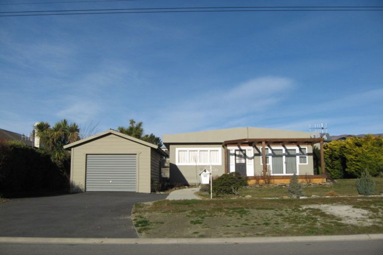 Photo of property in 102 Tenby Street, Wanaka, 9305