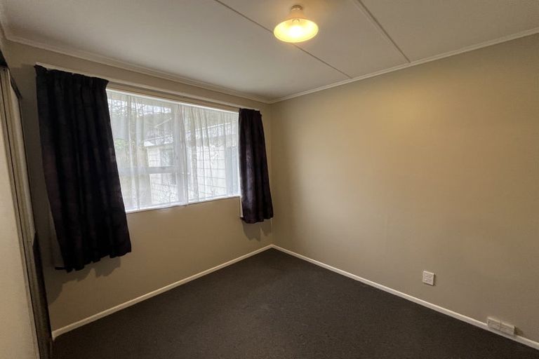 Photo of property in 18 Tyrone Grove, Wainuiomata, Lower Hutt, 5014